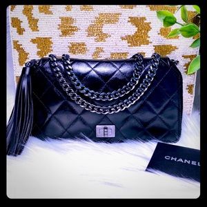 Auth Chanel Purse 🖤